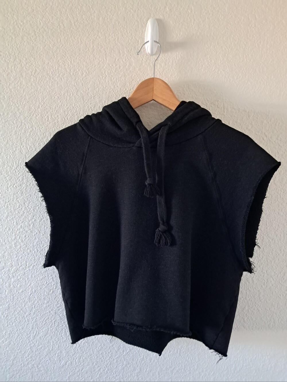 Kor Foundry Cropped Sweatshirt Hoodie Supima Cotton Athleisure Gym Fitness